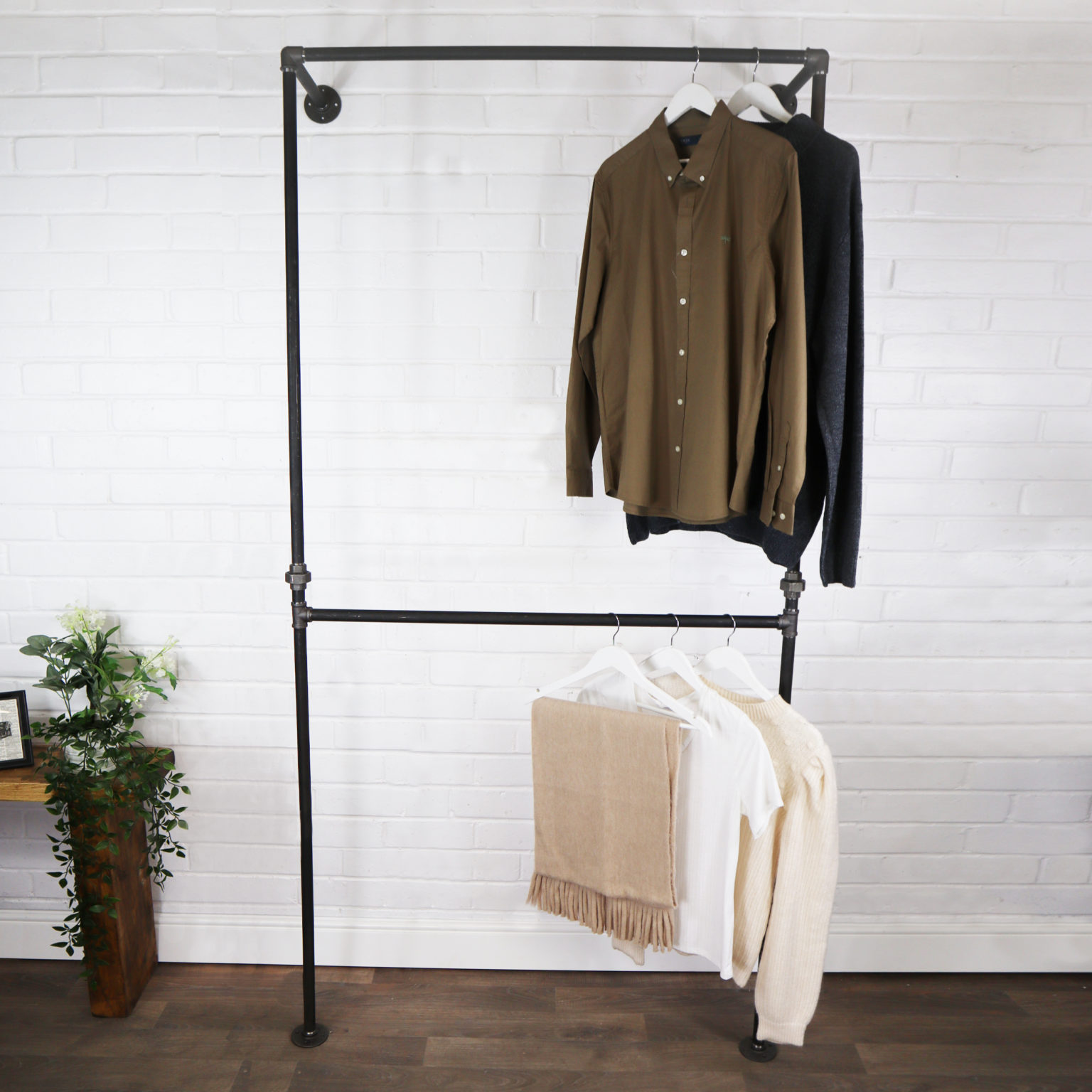 wall mounted double clothes rail